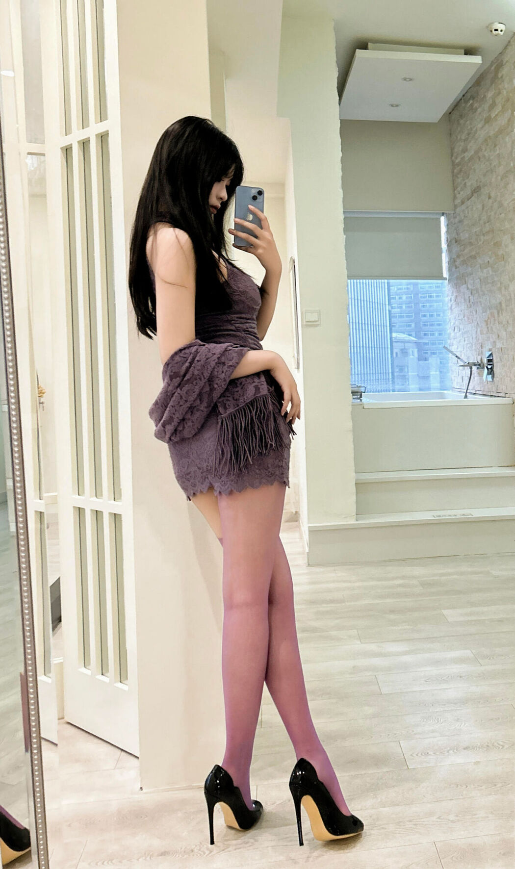 Coser@轩萧学姐 – 紫色旗袍 Part02 (71P)