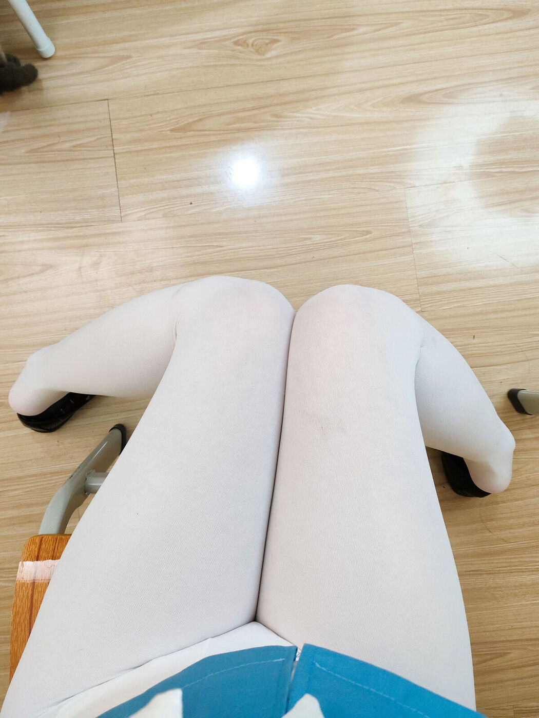Coser@十万珍吱伏特 – 撸猫日记 Part02 (52P)