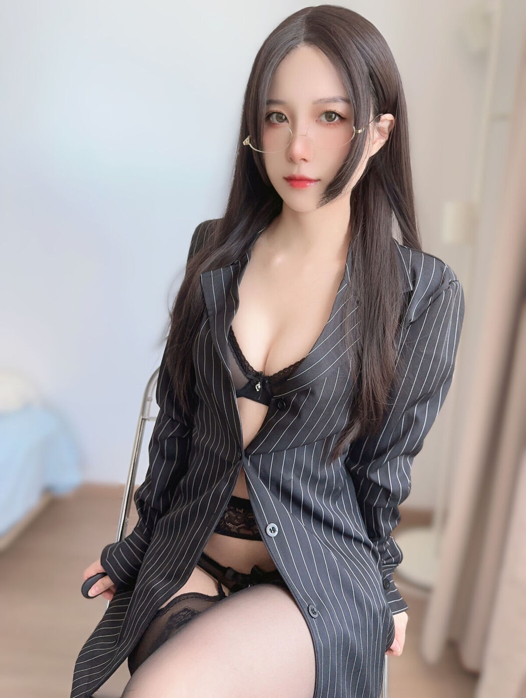 Coser@布丁大法 Pudding Dafa – 私人OL (47P – 4V)