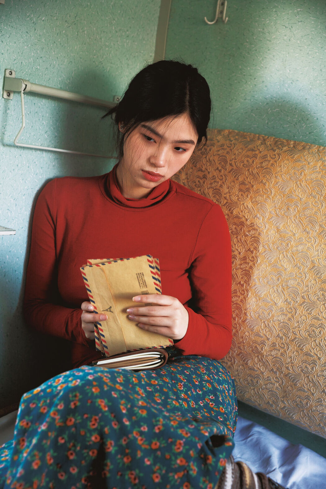 YiTuYu艺图语 Vol.8622 He Zi (38P)