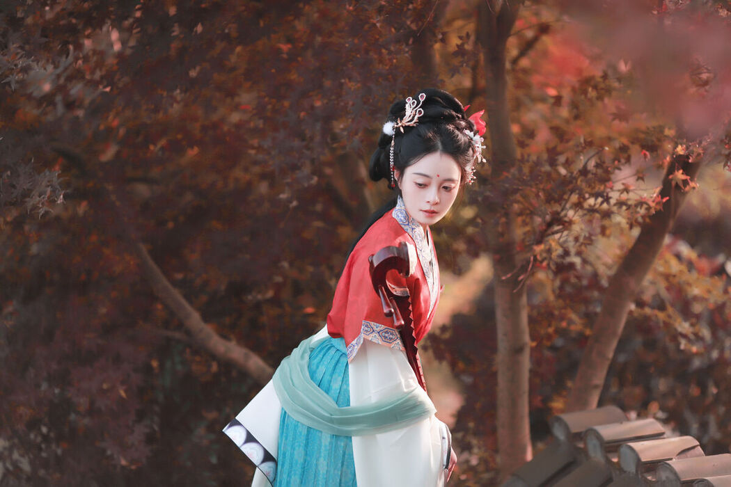 YiTuYu艺图语 Vol.8605 Sui Sui Ru Yi (21P)