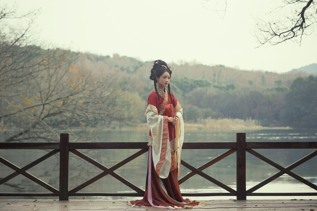 YiTuYu艺图语 Vol.8621 Xue Ying (27P)