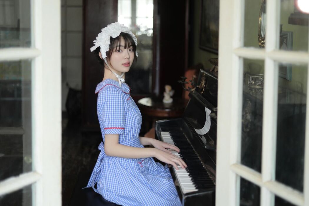 YiTuYu艺图语 Vol.8610 Dian Dian (24P)