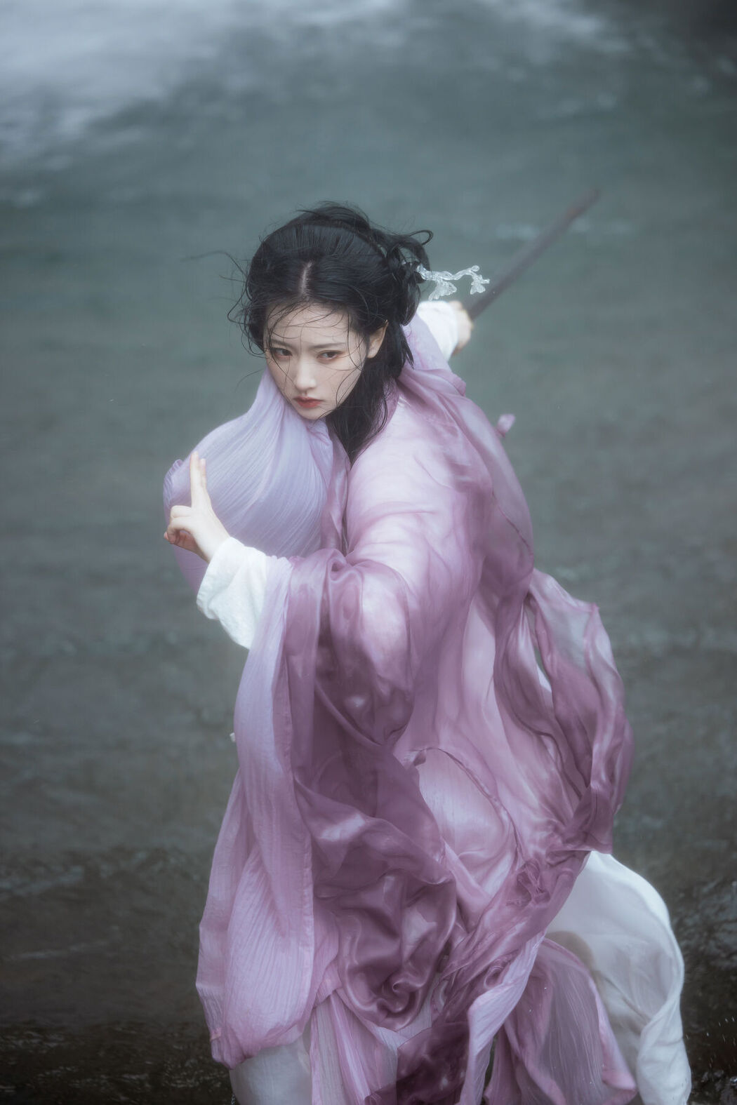 YiTuYu艺图语 Vol.8592 Lin Aki Nai (15P)