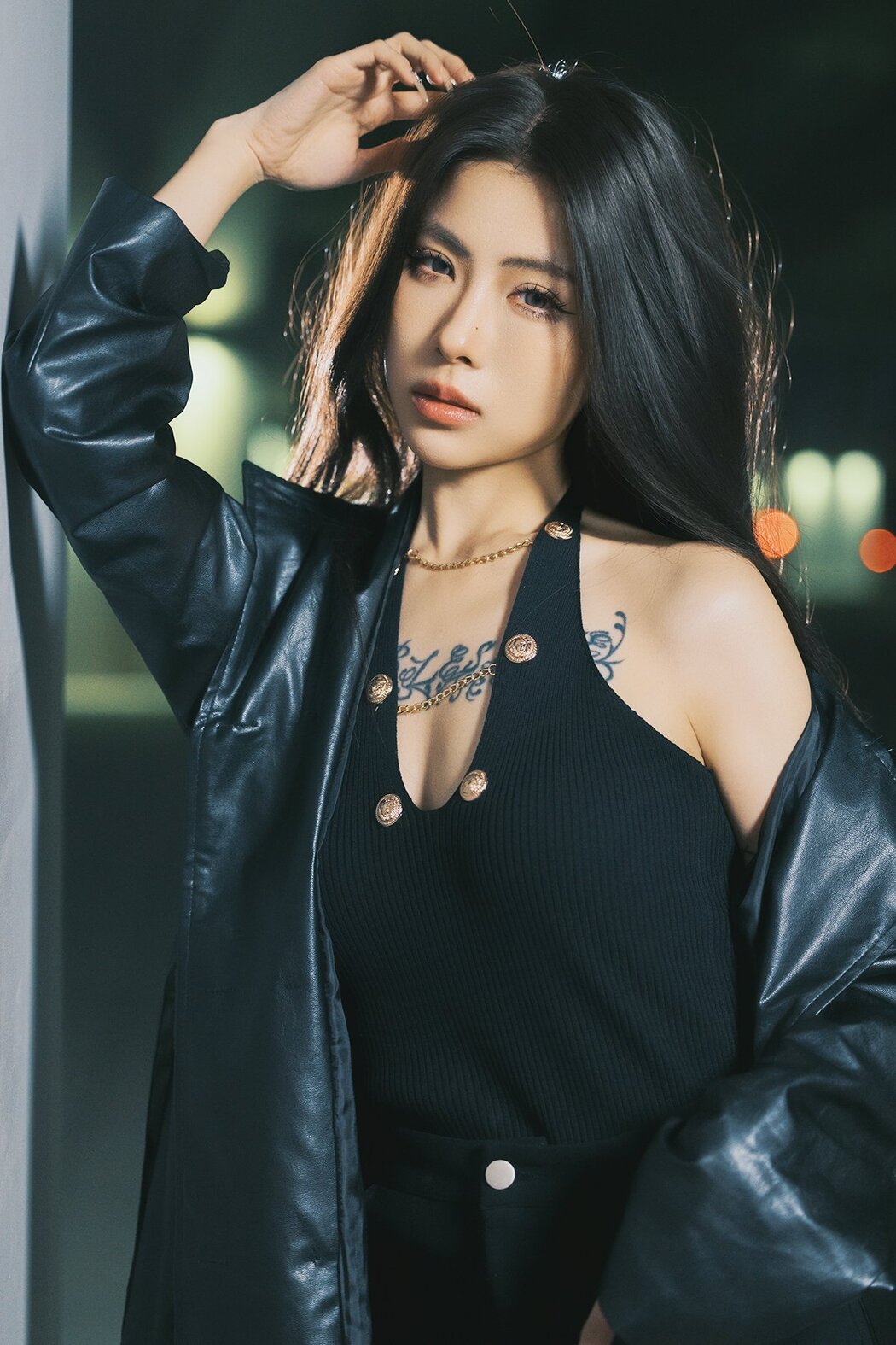 YiTuYu艺图语 Vol.8615 Shi Yi (25P) Cover Photo