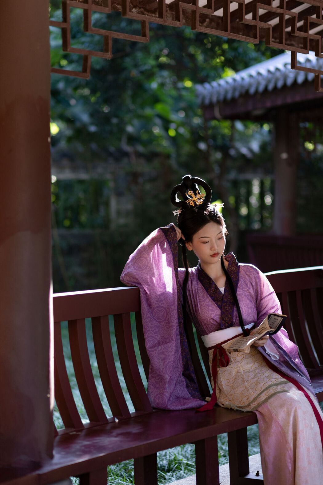 YiTuYu艺图语 Vol.8591 Yu Yu Zi (21P)