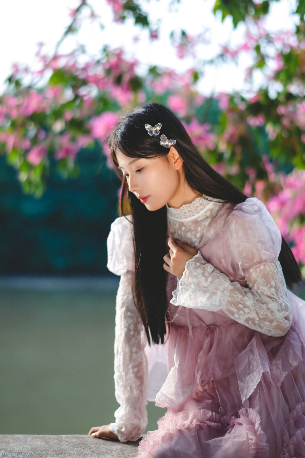 YiTuYu艺图语 Vol.8632 Nan Yi (24P)