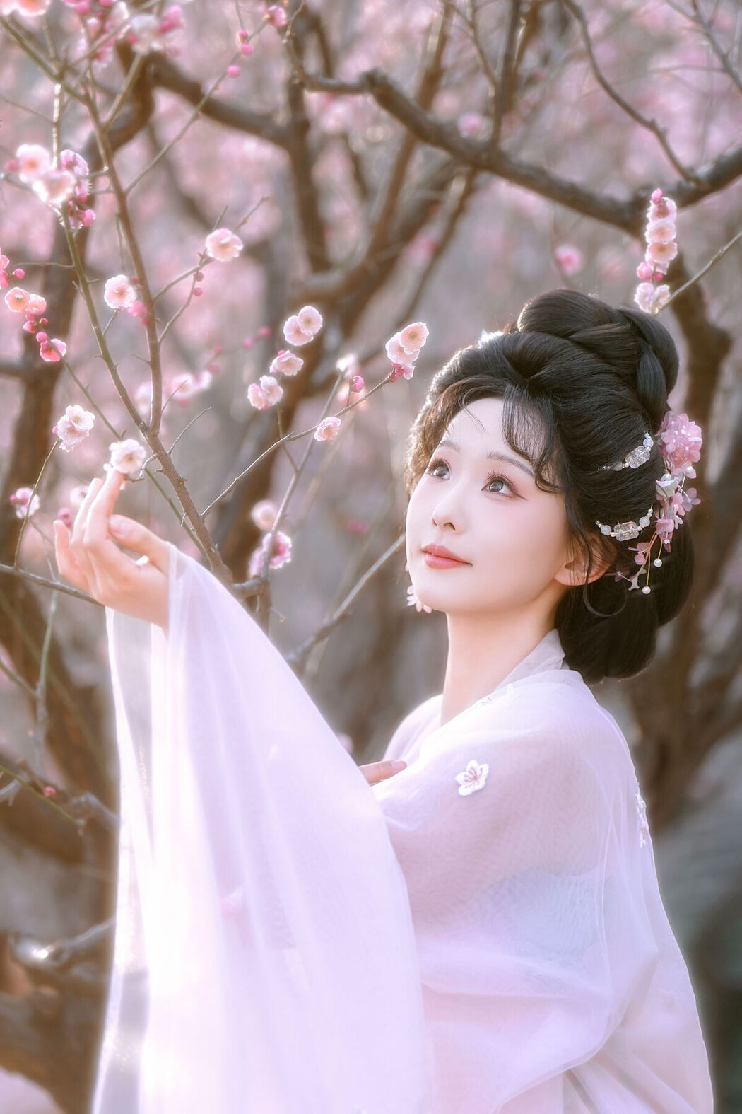 YiTuYu艺图语 Vol.8619 Rui Rui Cai Bu Shi Cai Gou (14P)