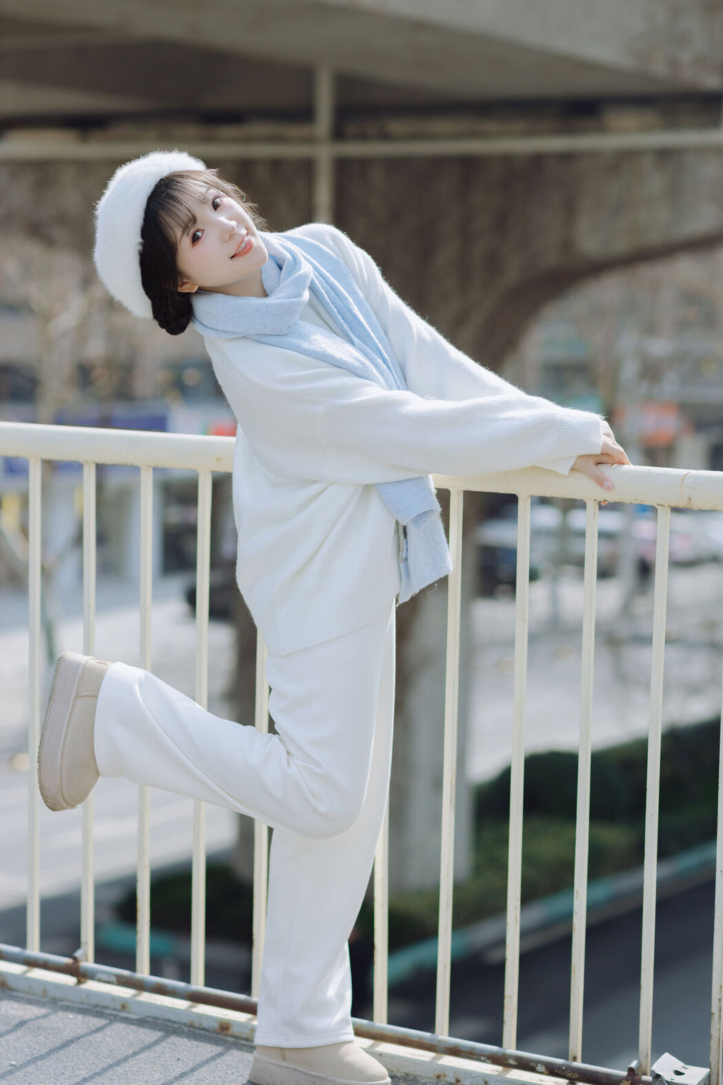 YiTuYu艺图语 Vol.8625 Yu Pao Pao (23P)