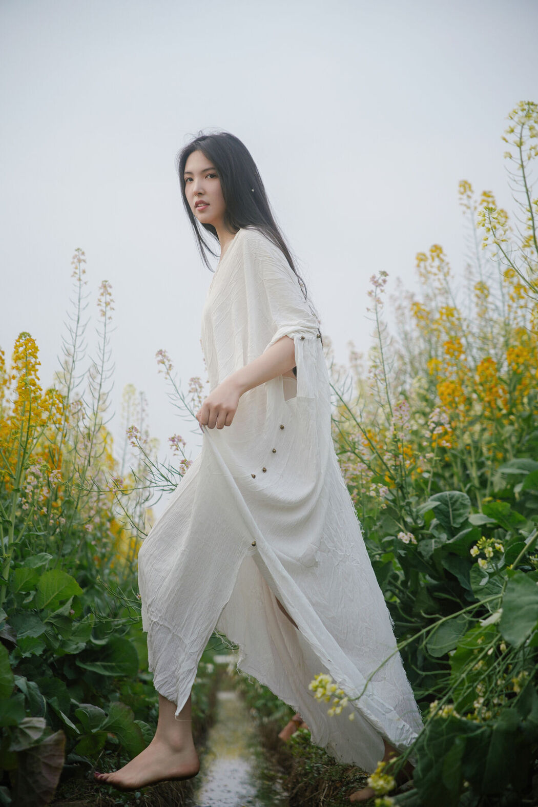 YiTuYu艺图语 Vol.8614 Yi Yi (30P)