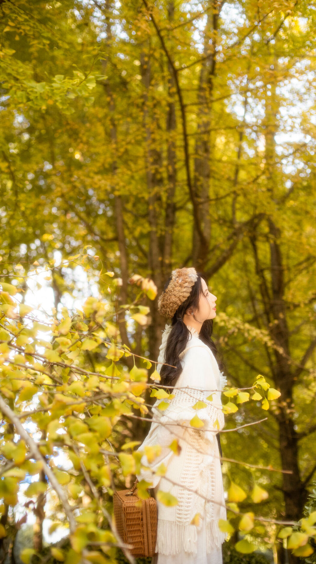 YiTuYu艺图语 Vol.8601 Yao Chi Mang Guo Ma (30P)