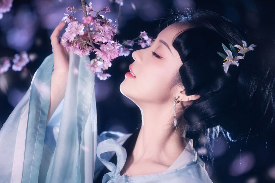 YiTuYu艺图语 Vol.8623 Qi Ni Si Mao (36P)