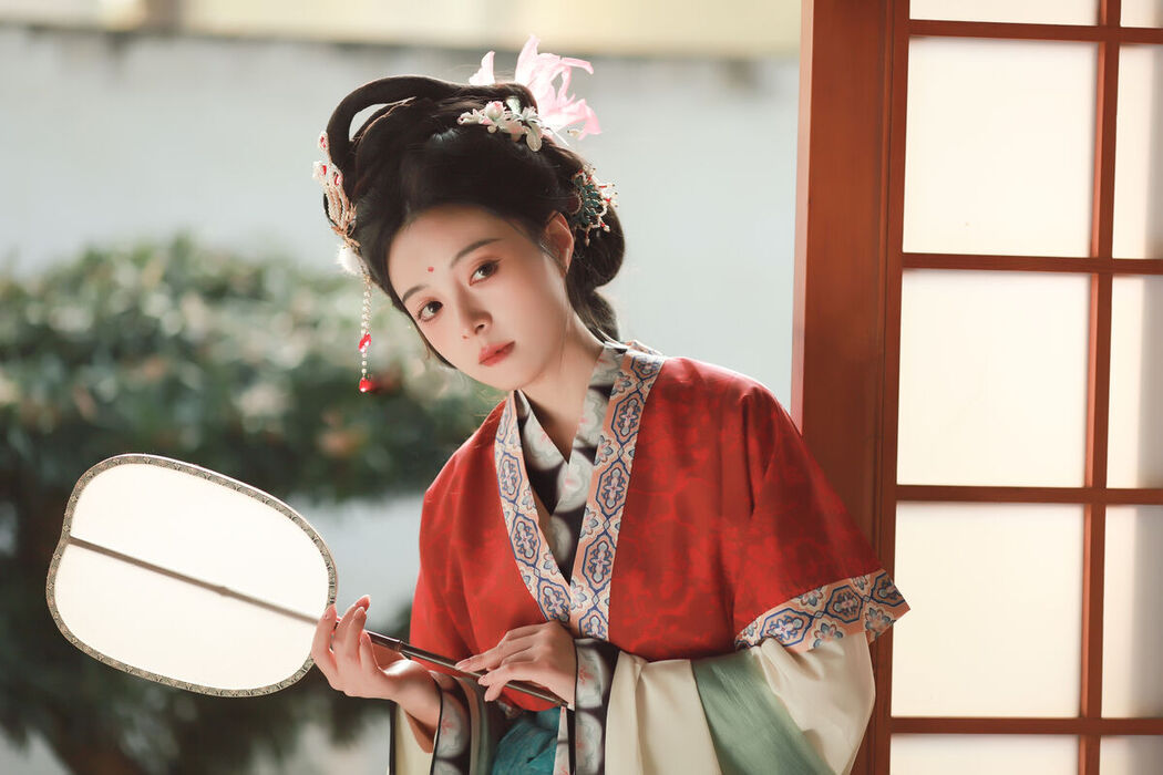 YiTuYu艺图语 Vol.8605 Sui Sui Ru Yi (21P)