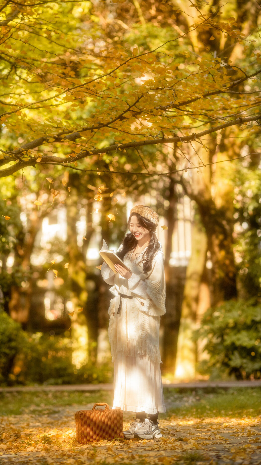 YiTuYu艺图语 Vol.8601 Yao Chi Mang Guo Ma (30P)