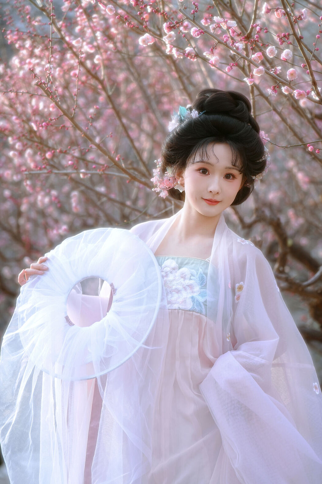 YiTuYu艺图语 Vol.8619 Rui Rui Cai Bu Shi Cai Gou (14P)