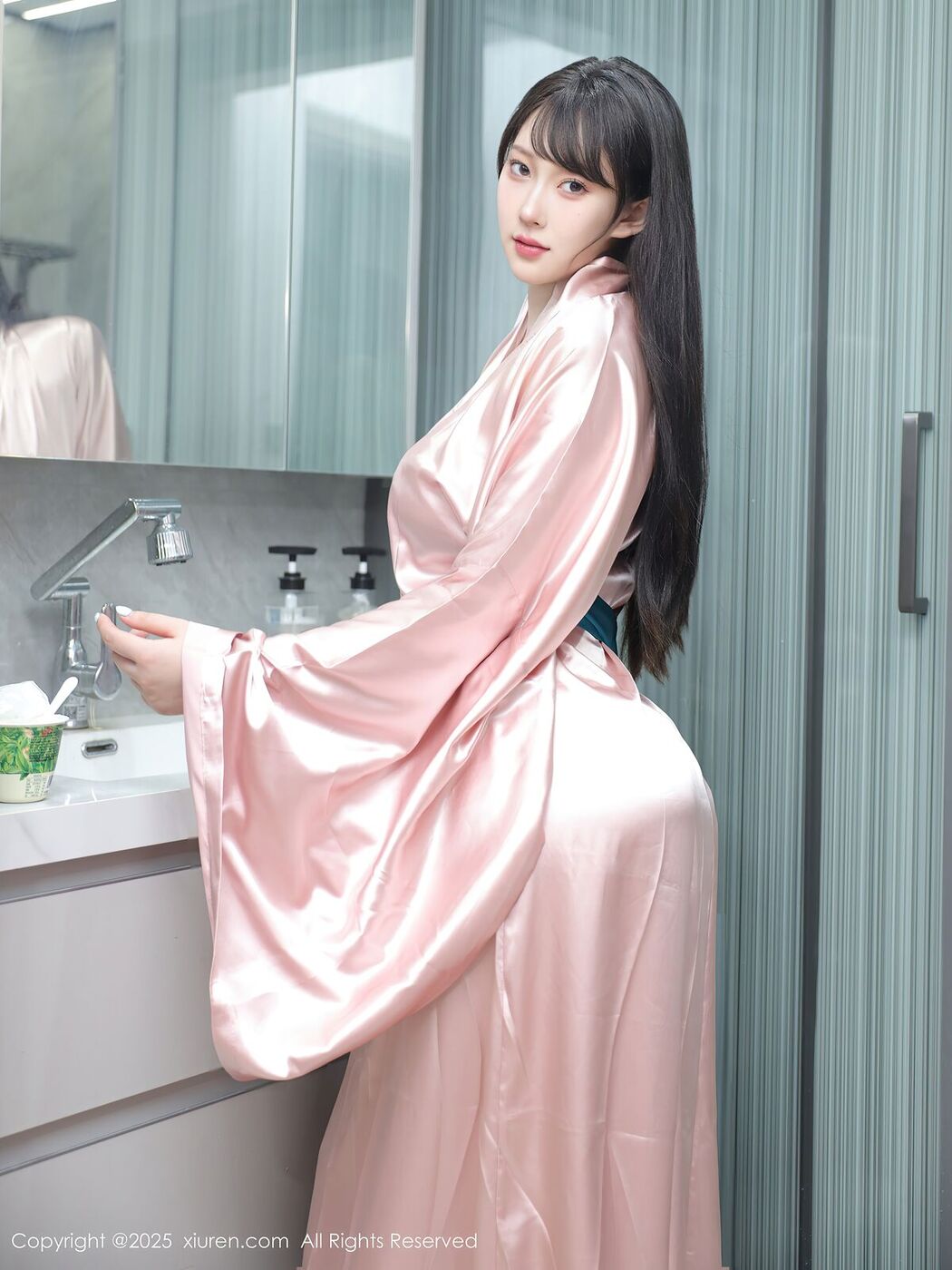 XiuRen秀人网 No.10724 Li Qin En Irene (80P)