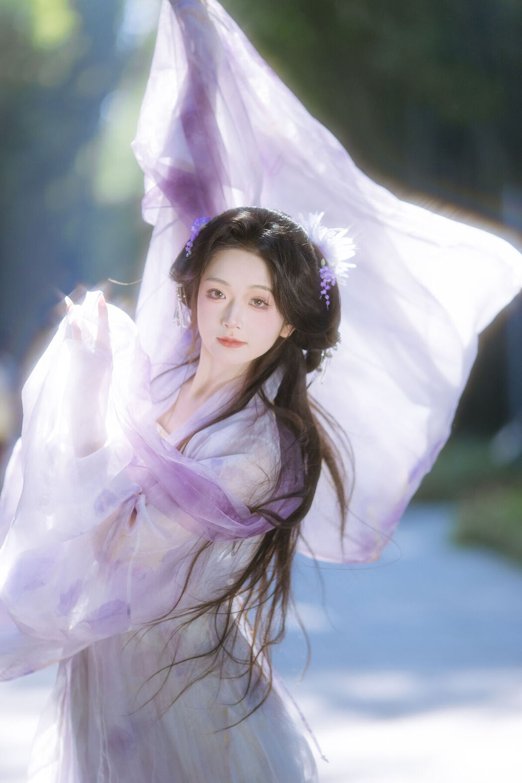 YiTuYu艺图语 Vol.8633 Chi Yan Zai Zhe Li (24P)