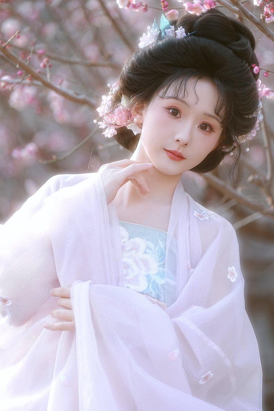 YiTuYu艺图语 Vol.8619 Rui Rui Cai Bu Shi Cai Gou (14P) Cover Photo