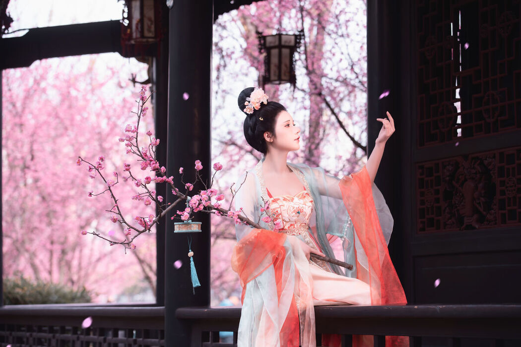 YiTuYu艺图语 Vol.8626 Bei Bei Mo (31P)