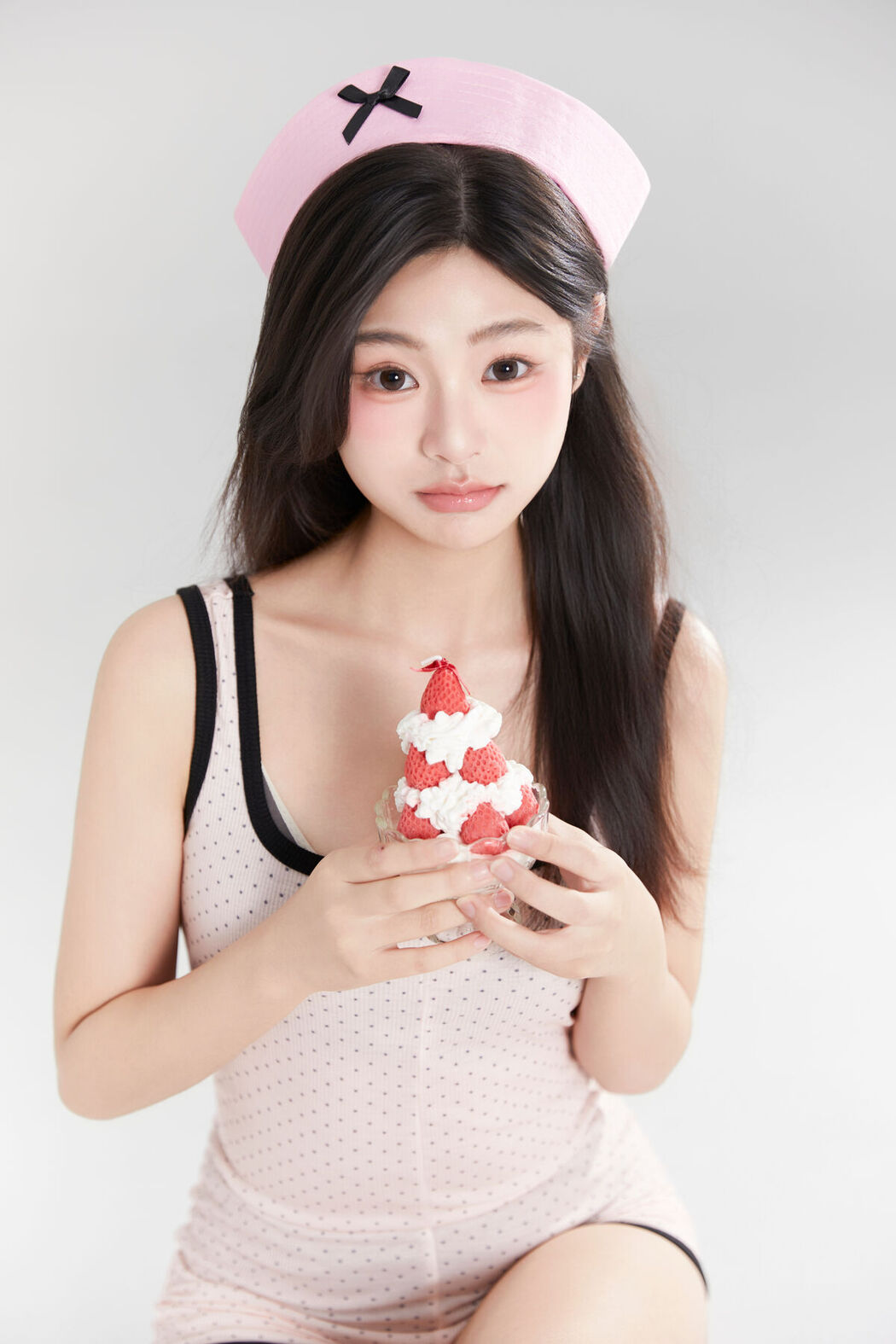 YiTuYu艺图语 Vol.8629 A Dan (24P)