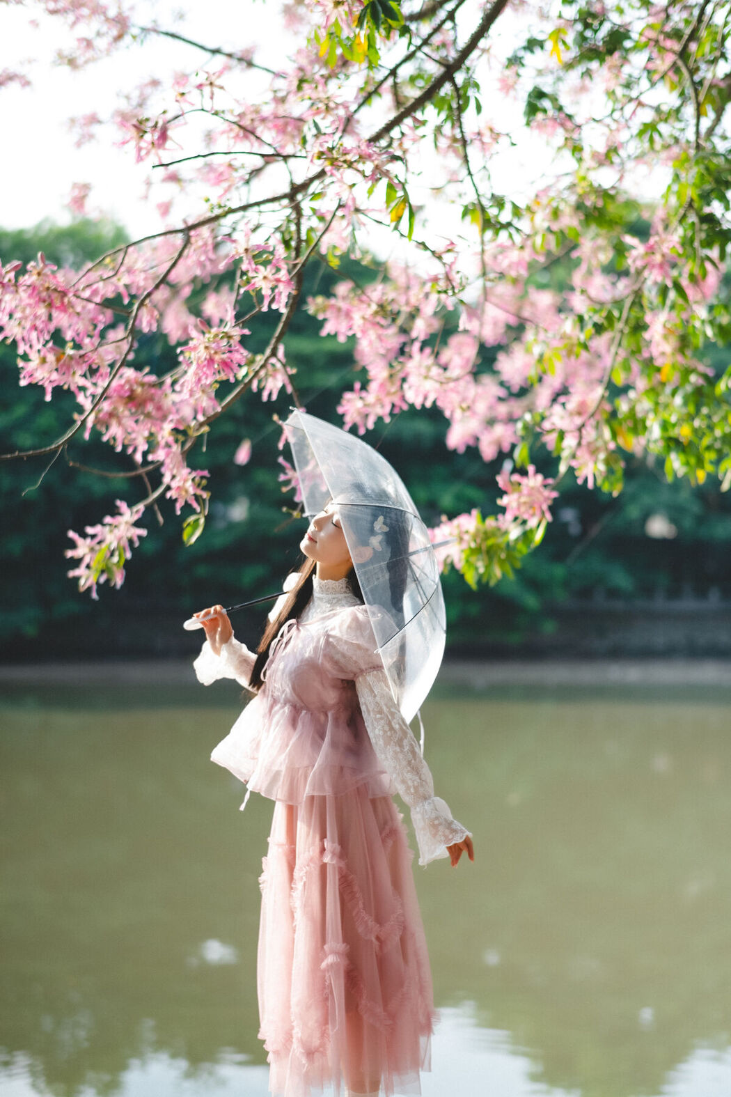 YiTuYu艺图语 Vol.8632 Nan Yi (24P)