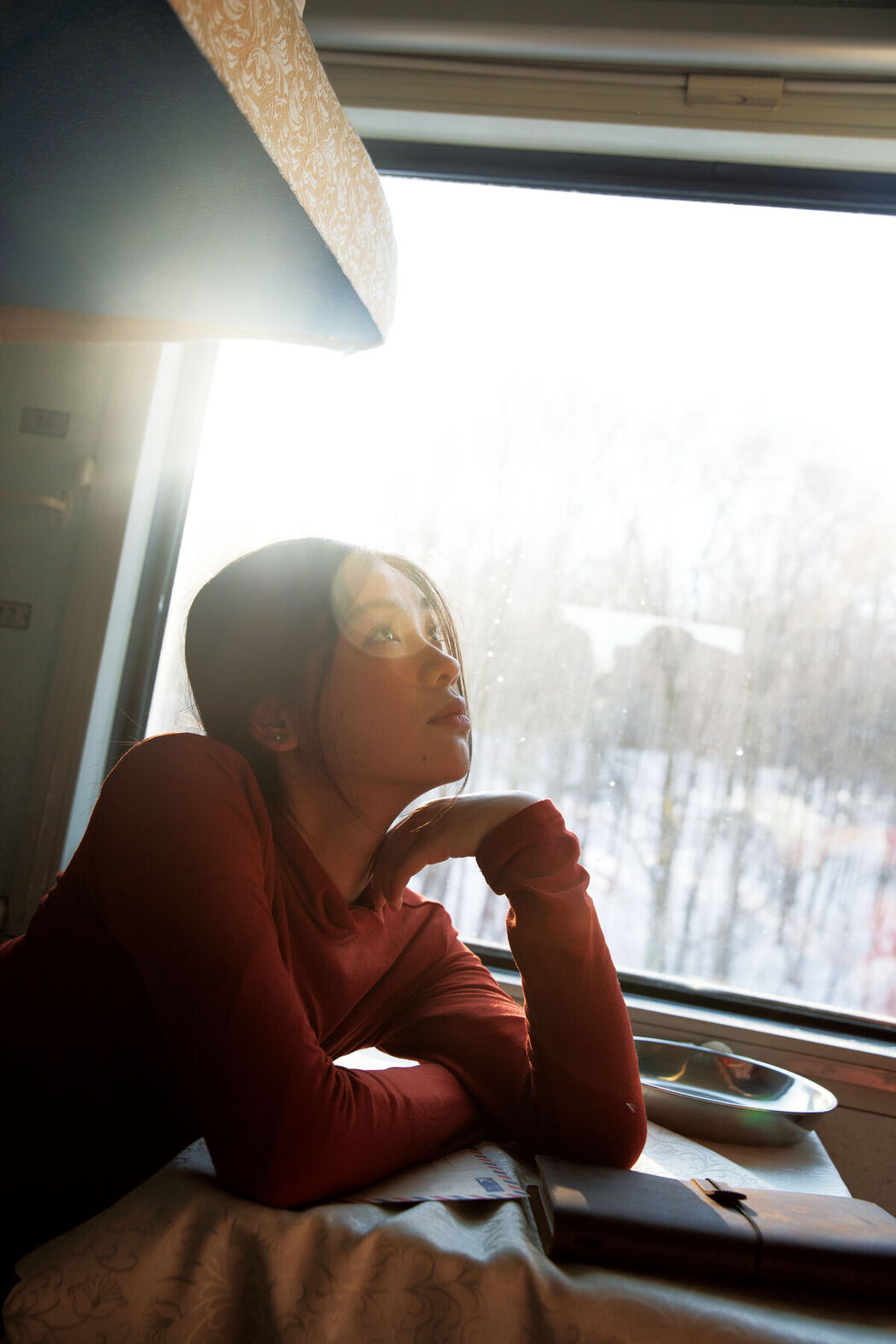 YiTuYu艺图语 Vol.8622 He Zi (38P)