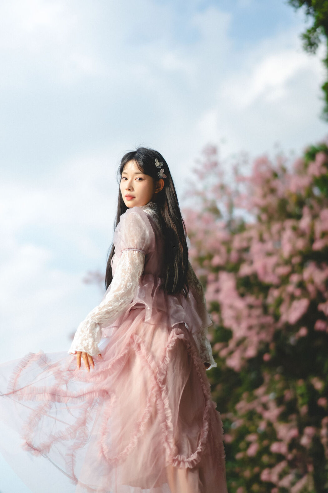 YiTuYu艺图语 Vol.8632 Nan Yi (24P)