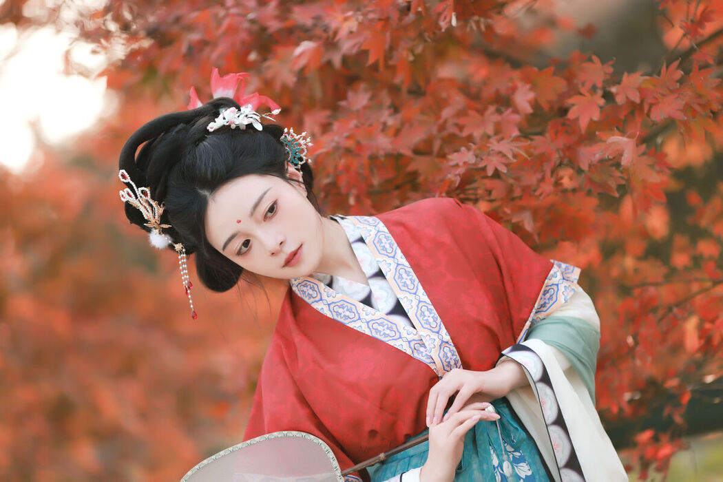 YiTuYu艺图语 Vol.8605 Sui Sui Ru Yi (21P)