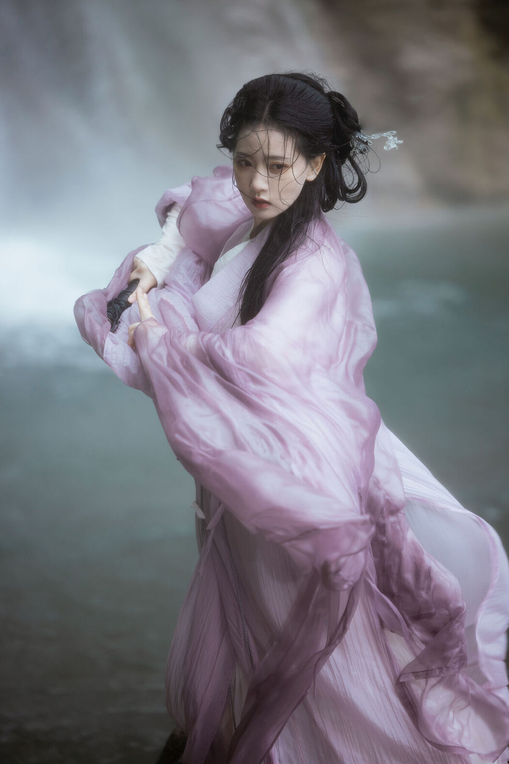 YiTuYu艺图语 Vol.8592 Lin Aki Nai (15P)