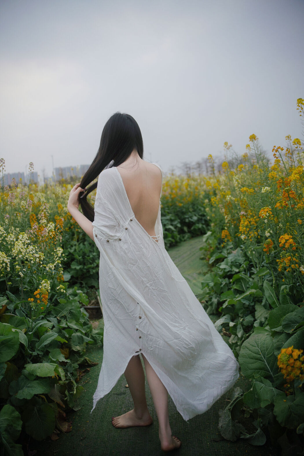 YiTuYu艺图语 Vol.8614 Yi Yi (30P)