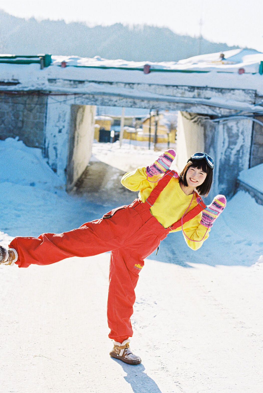 YiTuYu艺图语 Vol.8611 Hu Jiao Hu Hu (38P)