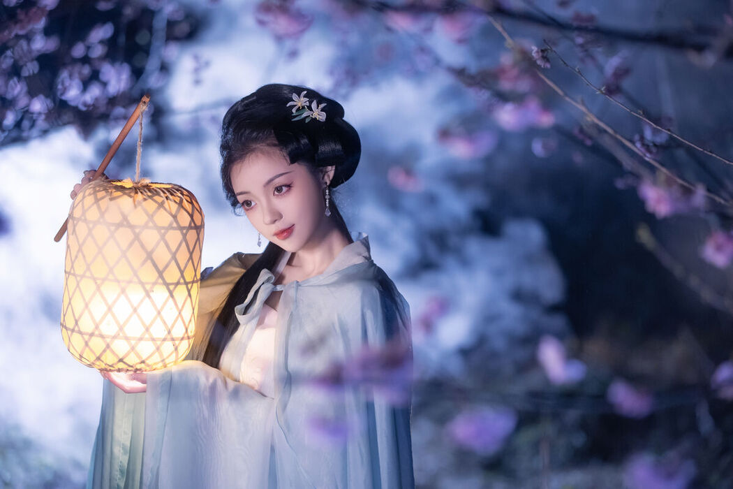 YiTuYu艺图语 Vol.8623 Qi Ni Si Mao (36P)