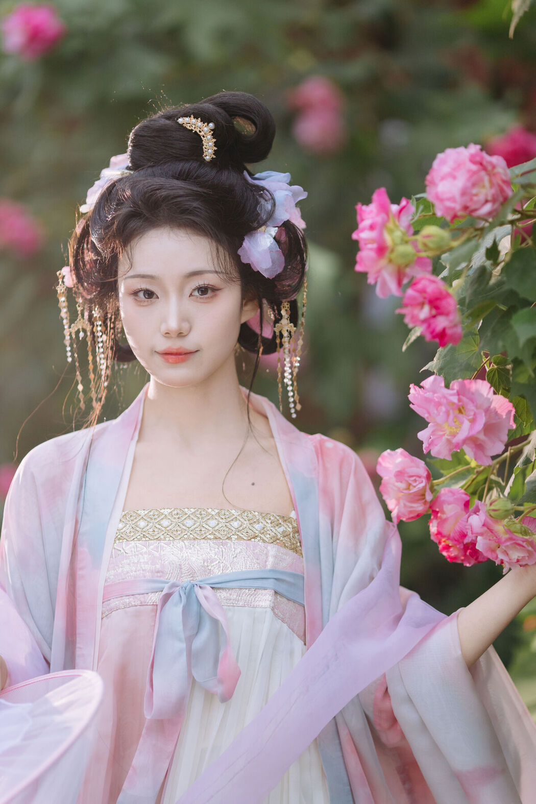 YiTuYu艺图语 Vol.8616 Qian Yue (22P)