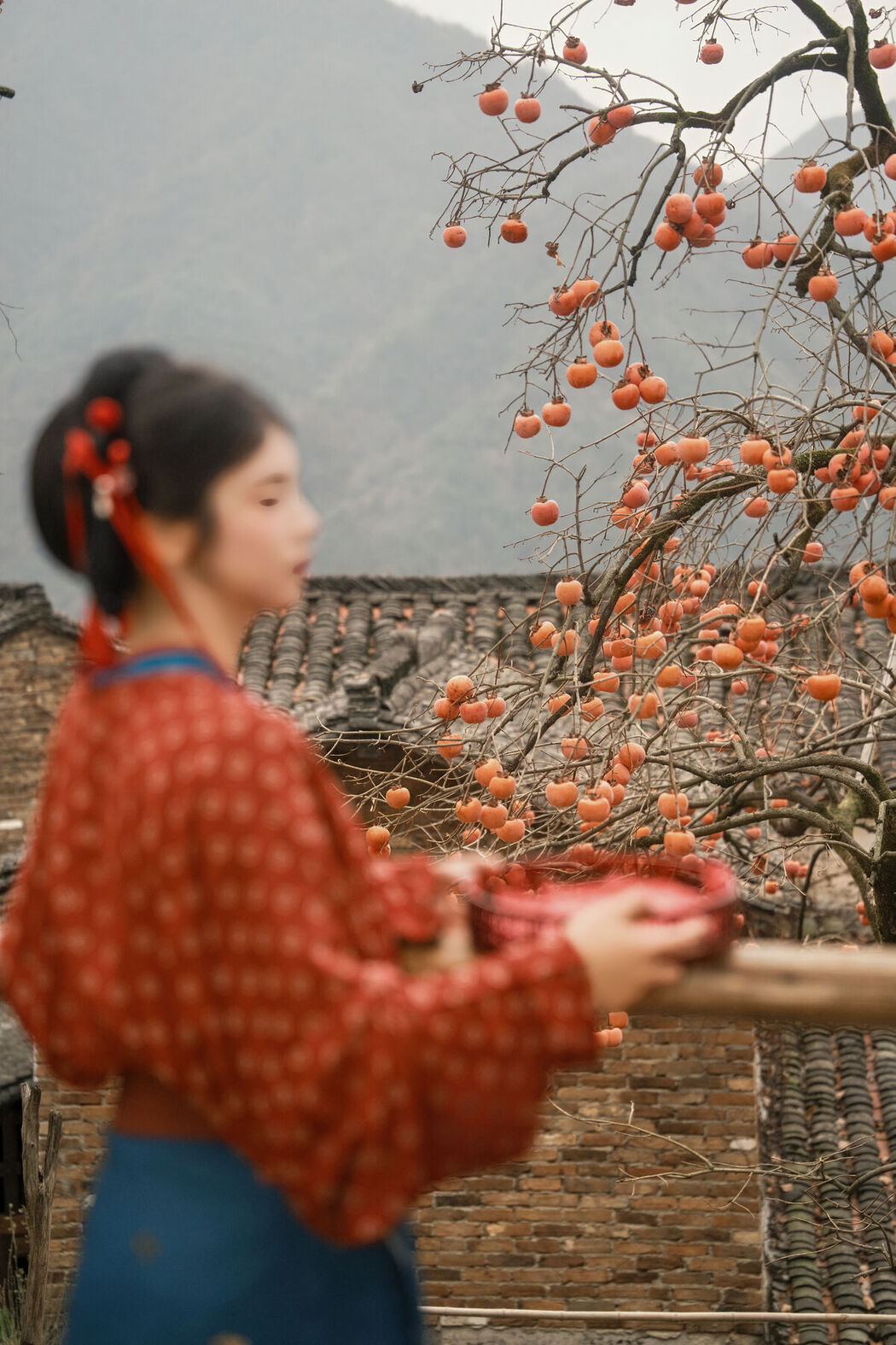 YiTuYu艺图语 Vol.8627 Hua Hua (17P)