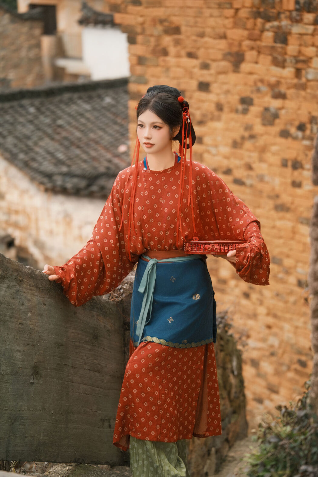 YiTuYu艺图语 Vol.8627 Hua Hua (17P)