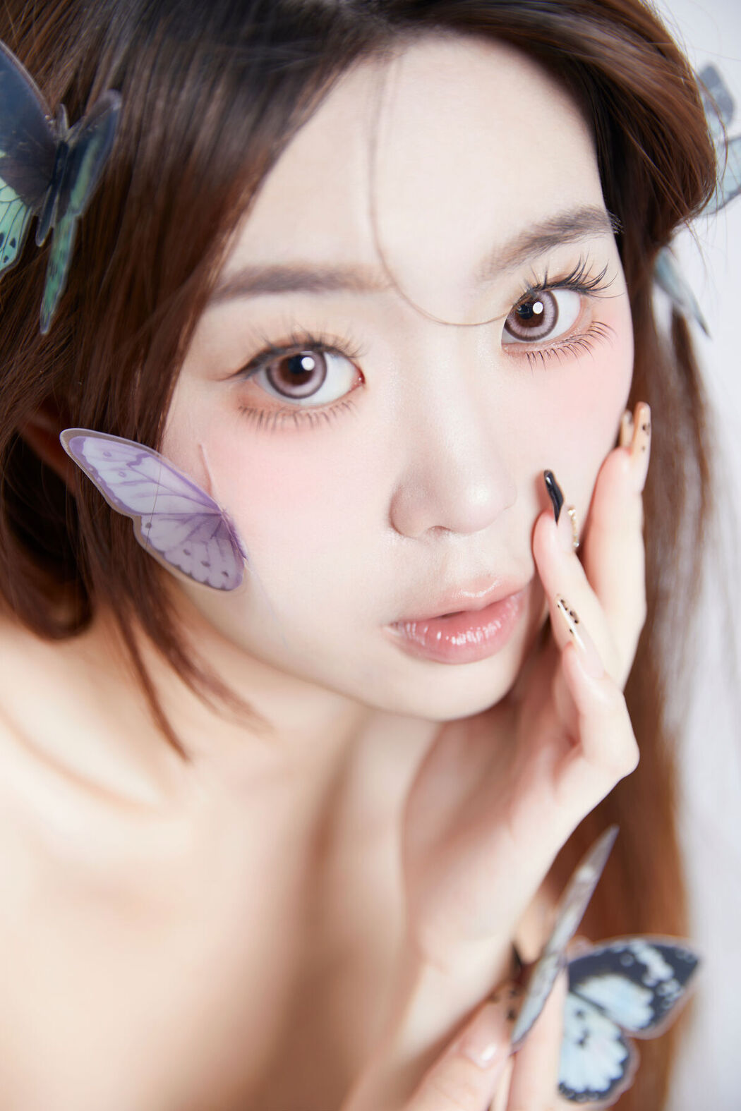 YiTuYu艺图语 Vol.8604 Carlee Shi 77 Ya (25P)