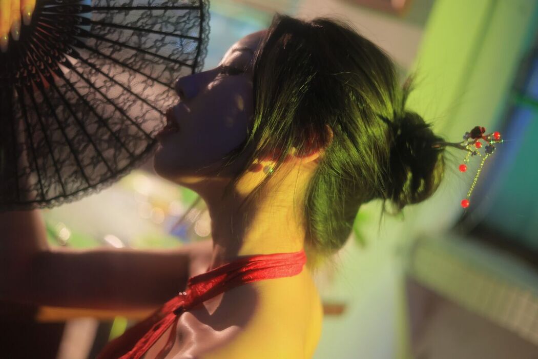 Dongeuran 동그란 – Hong Kong Part01 (53P)