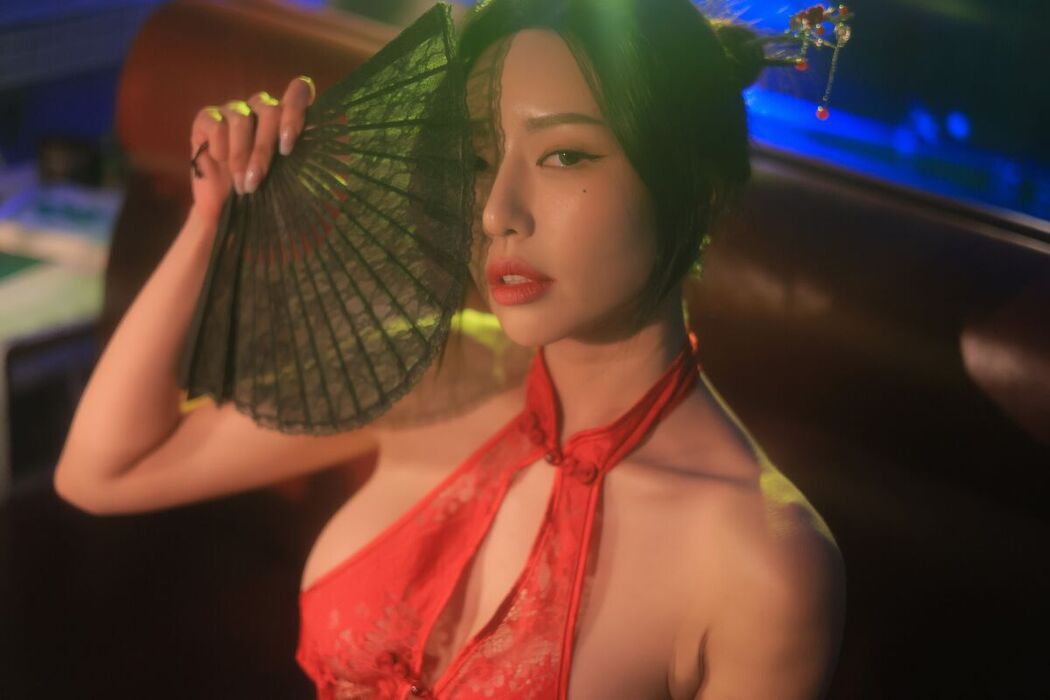 Dongeuran 동그란 – Hong Kong Part01 (53P)