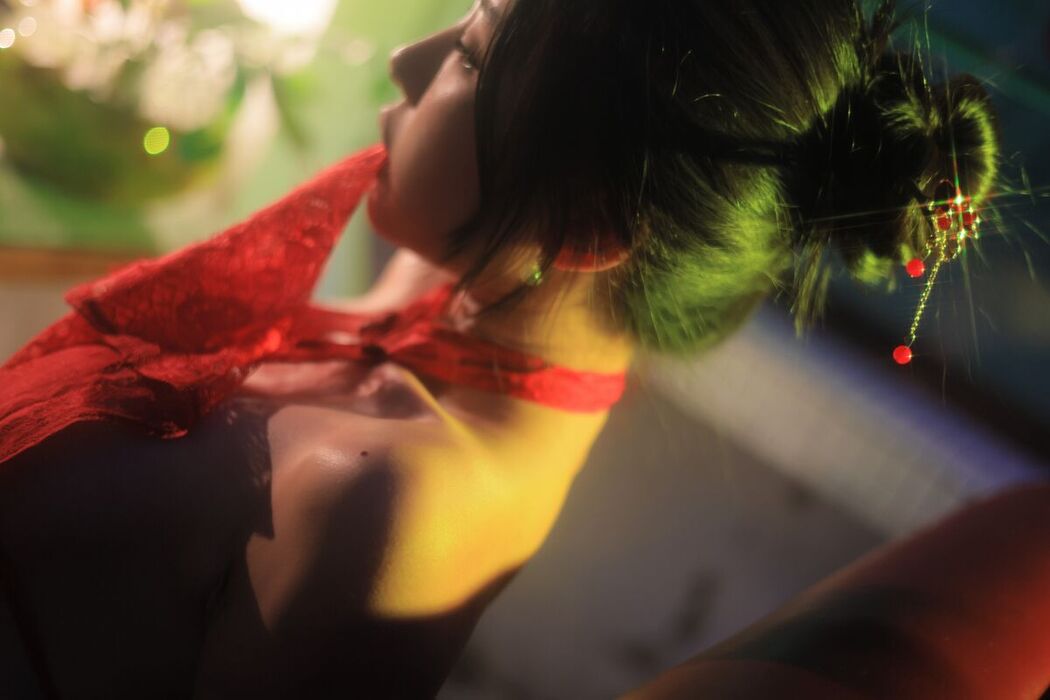 Dongeuran 동그란 – Hong Kong Part01 (53P)