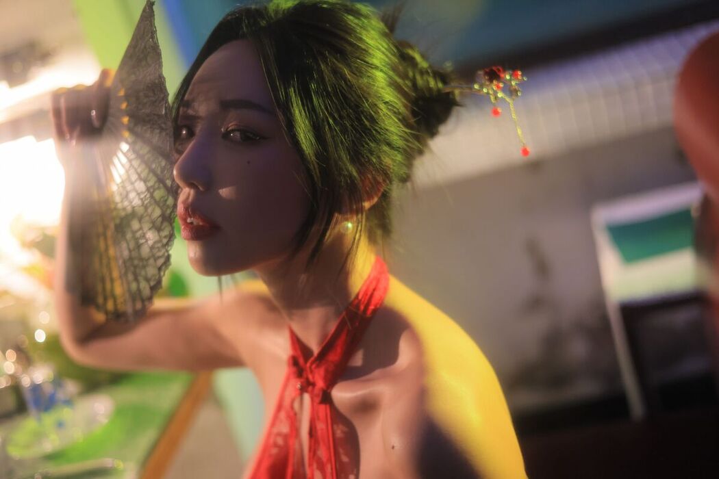 Dongeuran 동그란 – Hong Kong Part01 (53P)