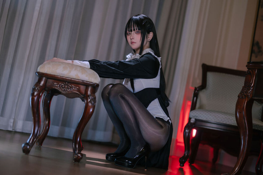 Coser@屿鱼 – 黑丝修女 (41P)