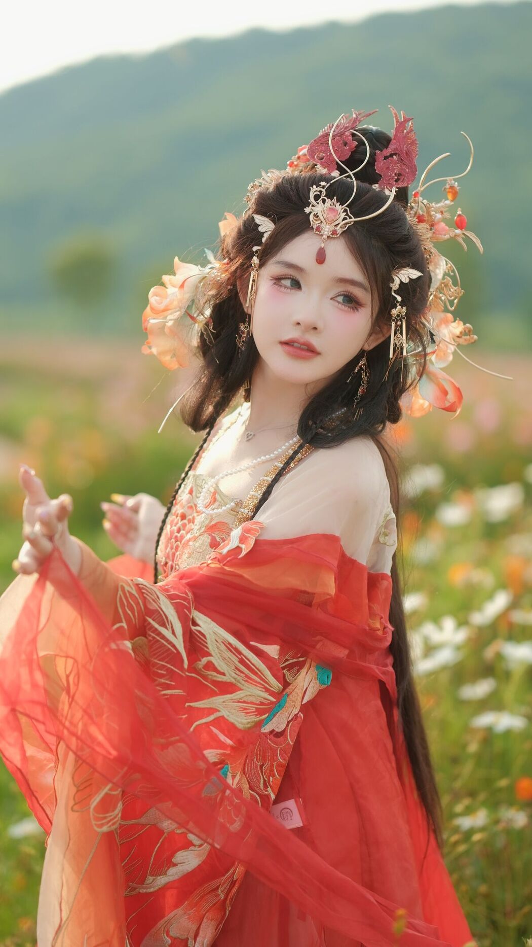 YiTuYu艺图语 Vol.8642 Xiao Shang Guan (17P)