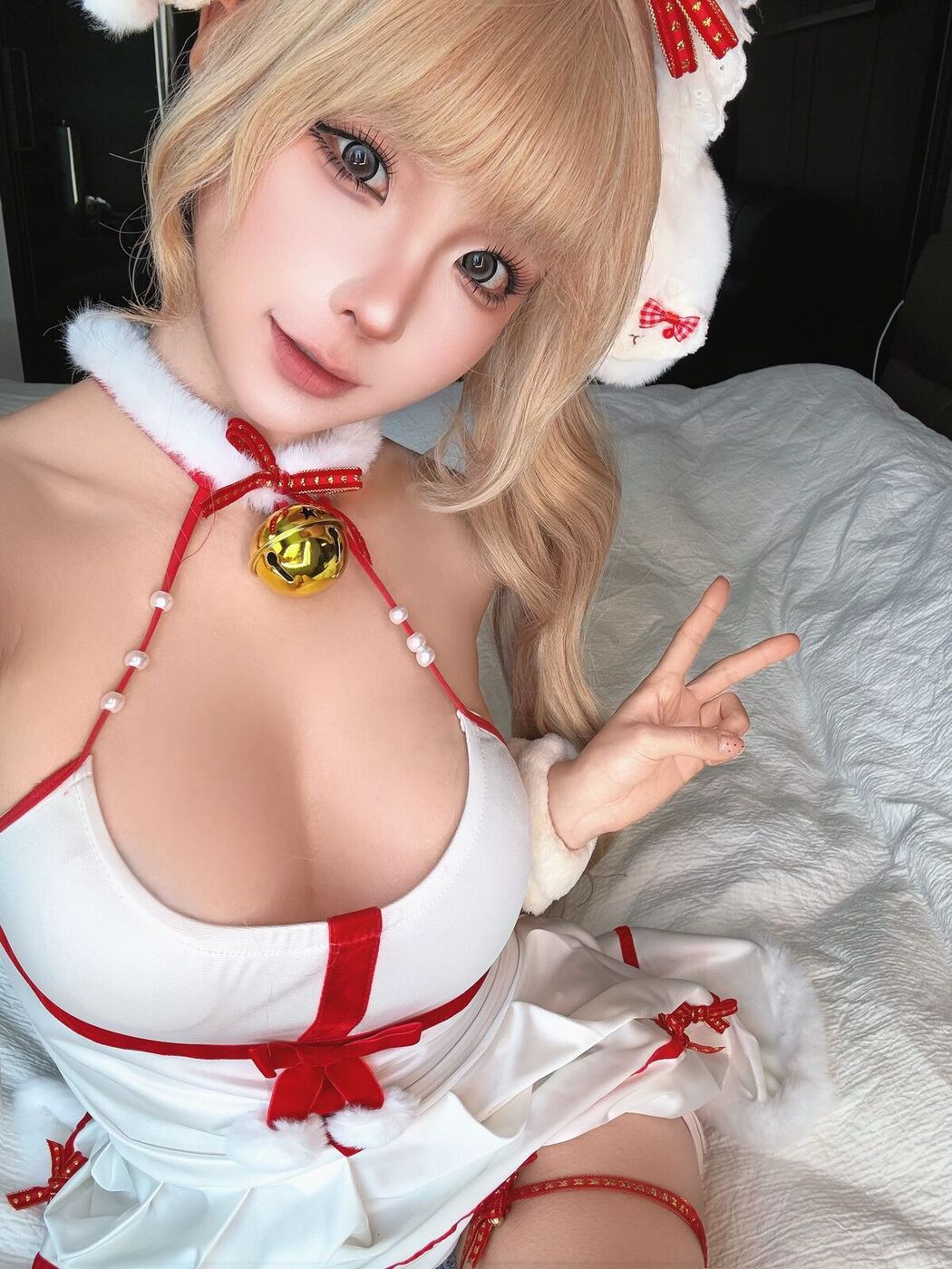 Coser@蠢沫沫 chunmomo – 2025年04月自拍 Part01 (51P)