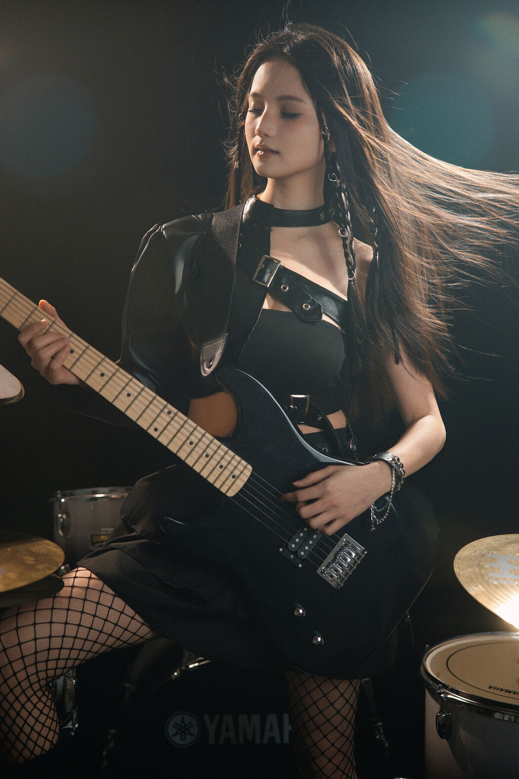 YiTuYu艺图语 Vol.8639 A Yin Ya (25P)