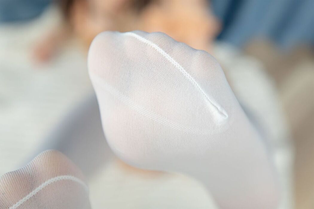 Coser@神楽坂真冬 – 白丝小熊 (76P – 2V)