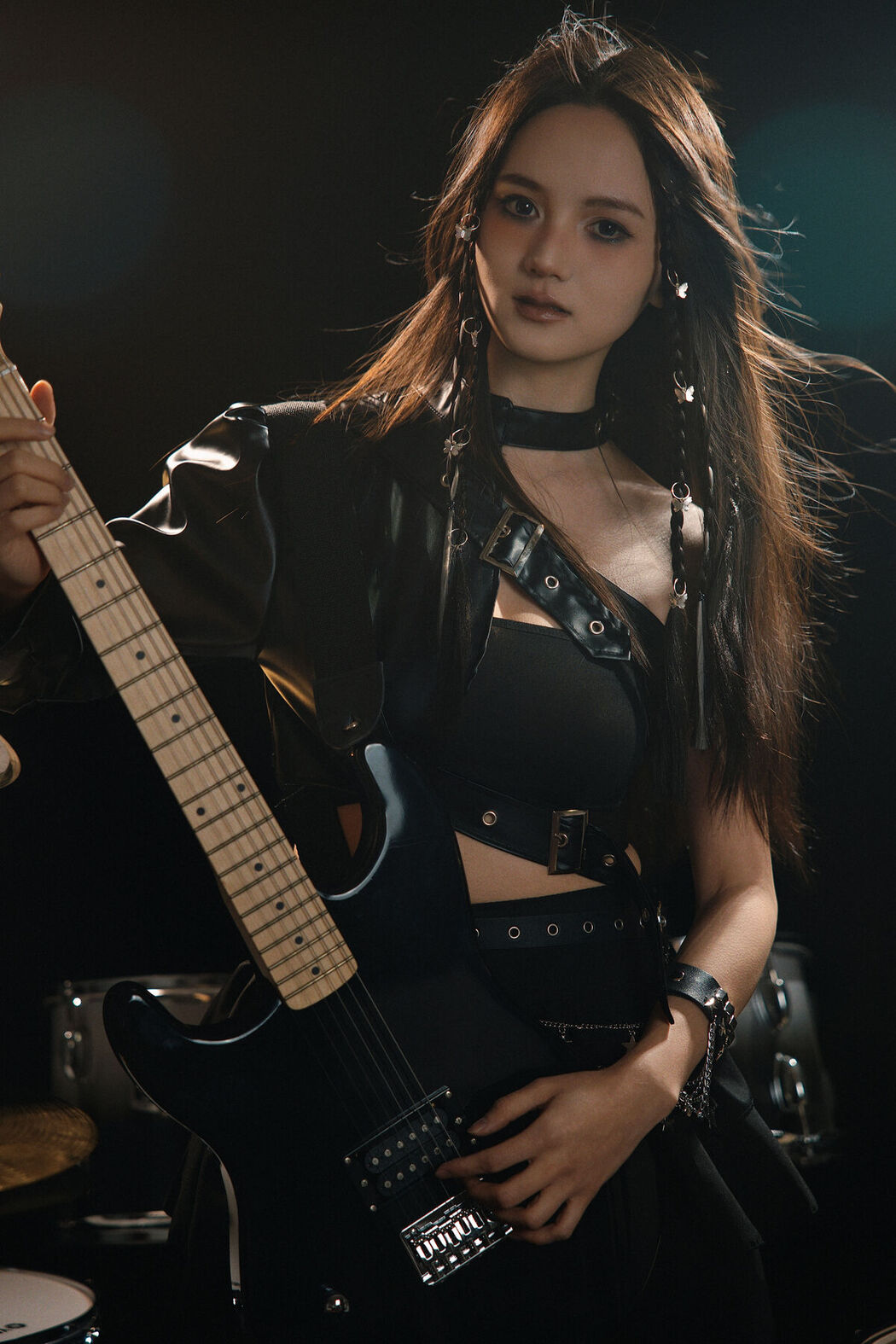 YiTuYu艺图语 Vol.8639 A Yin Ya (25P)