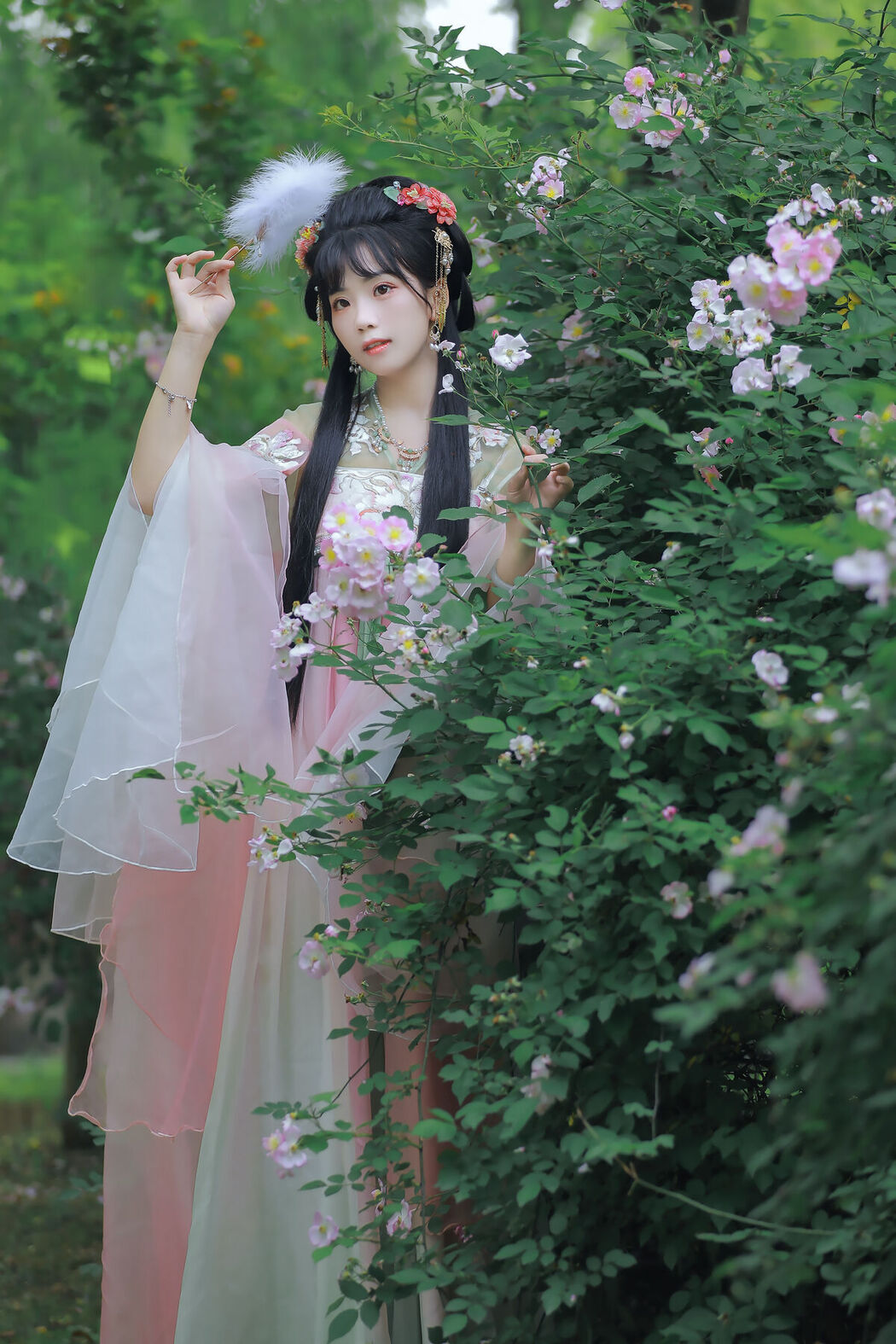 YiTuYu艺图语 Vol.8641 Zhou Zhou AY (23P)