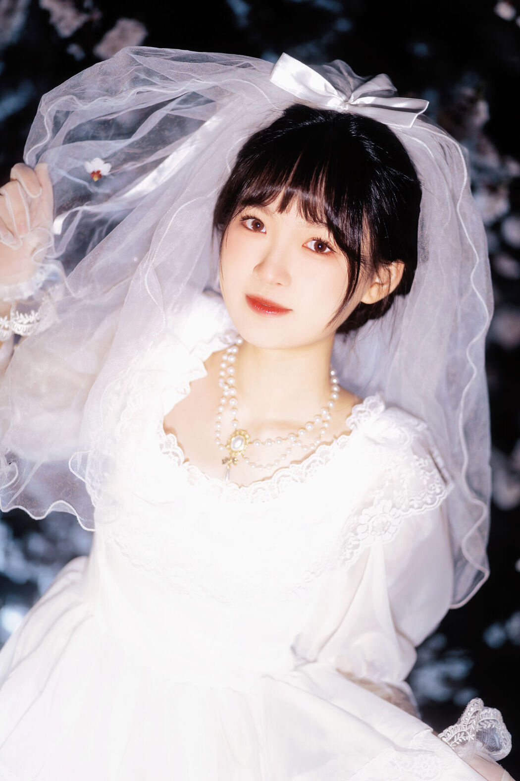 YiTuYu艺图语 Vol.8635 Ren Hai Bu (26P)