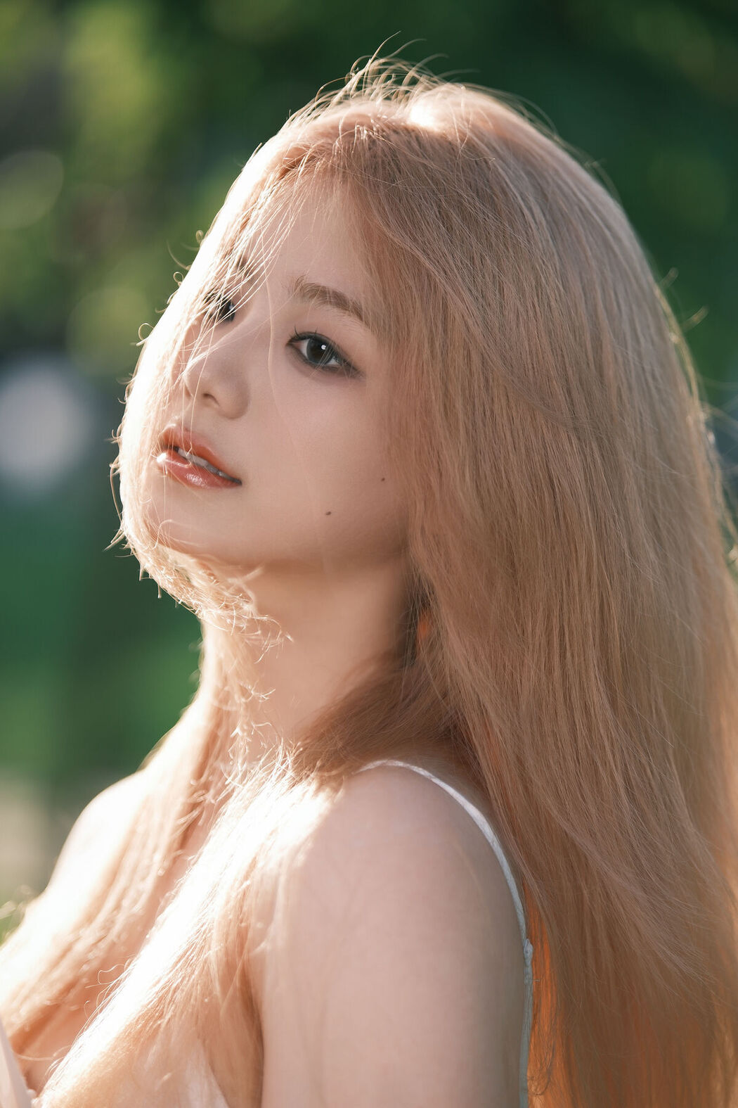 YiTuYu艺图语 Vol.8638 Lin You Ga Ga (45P)