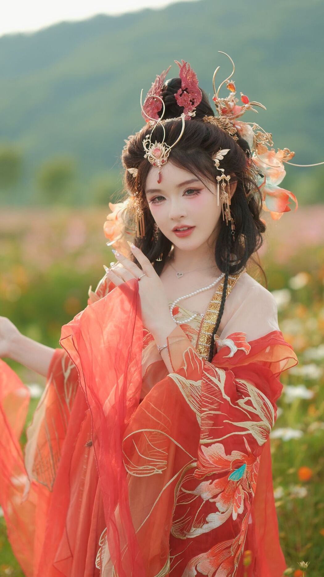 YiTuYu艺图语 Vol.8642 Xiao Shang Guan (17P)